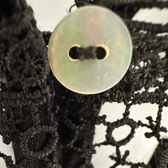 Bewitching BLACK BABYDOLL DRESS Lace rimmed V Neck & Waist Iridescent Buttons - Picture 9 of 9